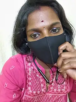 Snapshot of Honey_rosetamil chatting on 07/02/26, 03:29 Honey rosetamil online show from 07/02/26, 03:29