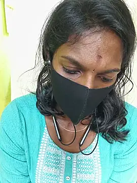 Snapshot of Honey_rosetamil chatting on 07/14/26, 02:27 Honey rosetamil online show from 07/14/26, 02:27