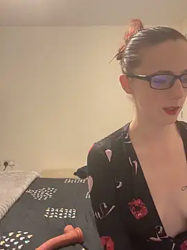 NaughtyLittleLouise online show from 11/23/25, 10:53