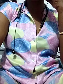 Snapshot of Sandhya_25 chatting on 11/10/25, 05:12 Sandhya 25 online show from 11/10/25, 05:12