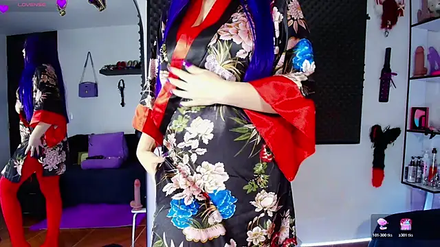 karlamoon23 online show from 07/22/26, 11:57
