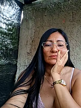 maturexxxnaughty online show from 04/23/26, 12:29