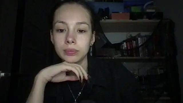 Yuna5343 online show from 11/01/25, 08:33