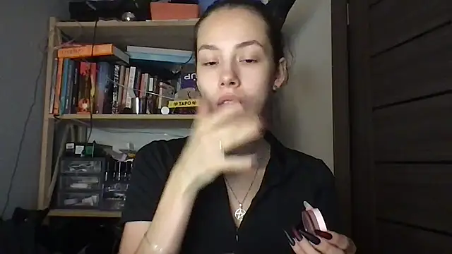 Yuna5343 online show from 12/02/25, 08:59