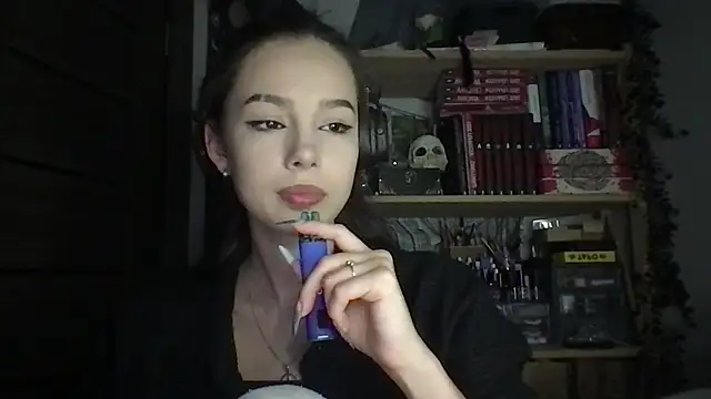 Yuna5343 online show from 04/18/26, 08:20