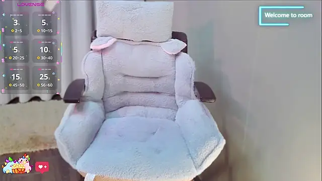 LINLIN-2025 online show from 10/19/25, 03:01