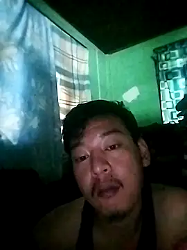 Snapshot of lilldickyyy chatting on 09/12/25, 10:48 lilldickyyy online show from 09/12/25, 10:48