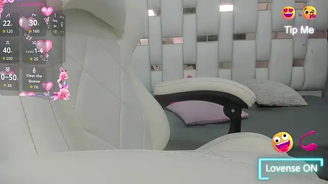 Snapshot of Katalina_red chatting on 09/09/25, 07:35 Katalina red online show from 09/09/25, 07:35