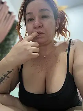 Bigass curvy online show from 10/31/25, 02:45