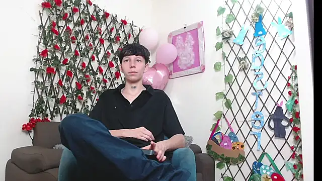 LiamBrown09 online show from 04/02/26, 07:44