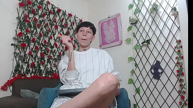 LiamBrown09 online show from 04/30/26, 07:20