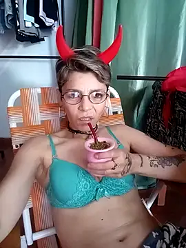 Snapshot of Lulypsicologasexual chatting on 11/02/25, 04:09 Lulypsicologasexual online show from 11/02/25, 04:09