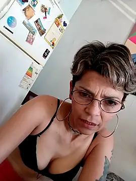 Snapshot of Lulypsicologasexual chatting on 12/02/25, 03:40 Lulypsicologasexual online show from 12/02/25, 03:40