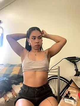 Snapshot of jessens144 chatting on 10/01/25, 03:18 jessens144 online show from 10/01/25, 03:18