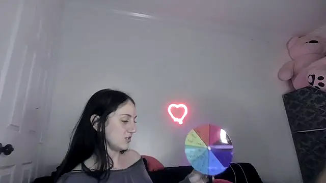 torithequeen online show from 01/19/26, 03:32