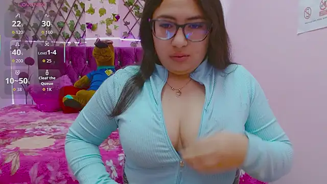Estrella  sex online show from 09/19/25, 12:06