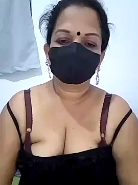 Snapshot of Madu_HotSL chatting on 09/28/25, 03:06 Madu HotSL online show from 09/28/25, 03:06