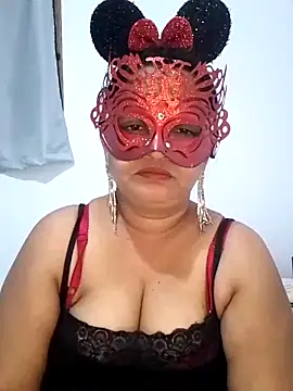 Snapshot of Madu_HotSL chatting on 10/15/25, 03:12 Madu HotSL online show from 10/15/25, 03:12