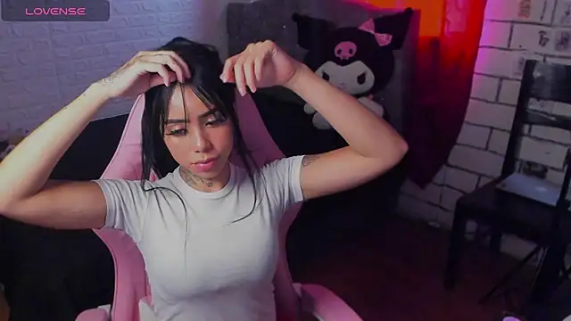 babee 04 online show from 11/06/25, 08:10