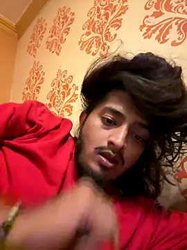 Snapshot of seenu2101 chatting on 09/22/25, 05:04 seenu2101 online show from 09/22/25, 05:04