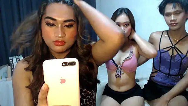 LastyLuna online show from 11/05/25, 05:07