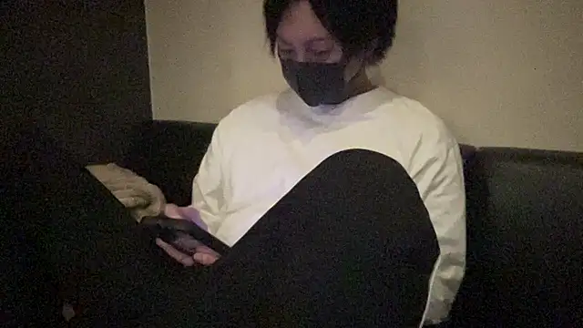 ko-ki012 online show from 11/08/25, 12:27