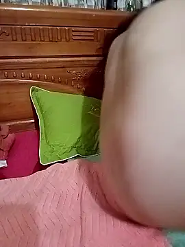 hang sex online show from 03/10/26, 10:37