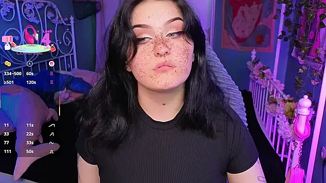 Snapshot of Dark_Shine chatting on 10/07/25, 06:10 Dark Shine online show from 10/07/25, 06:10