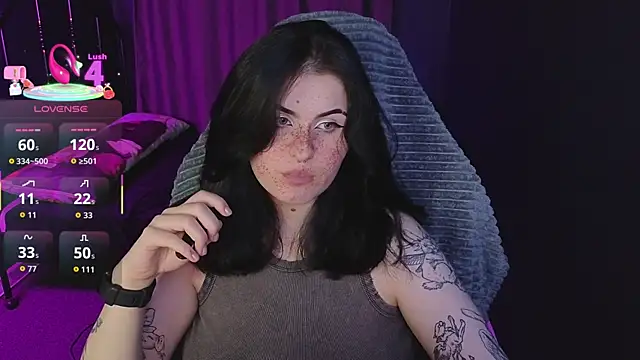 Snapshot of Dark_Shine chatting on 12/05/25, 01:52 Dark Shine online show from 12/05/25, 01:52