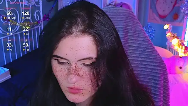 Snapshot of Dark_Shine chatting on 12/16/25, 04:01 Dark Shine online show from 12/16/25, 04:01