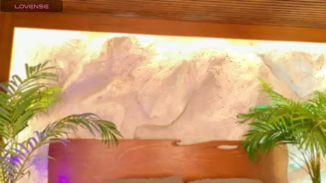 alisonn moon online show from 04/23/26, 10:12