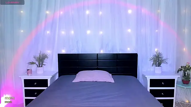 Evolet Bee online show from 02/21/26, 12:39