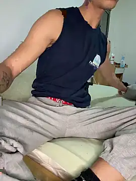 Snapshot of haramnarab chatting on 03/15/26, 05:52 haramnarab online show from 03/15/26, 05:52