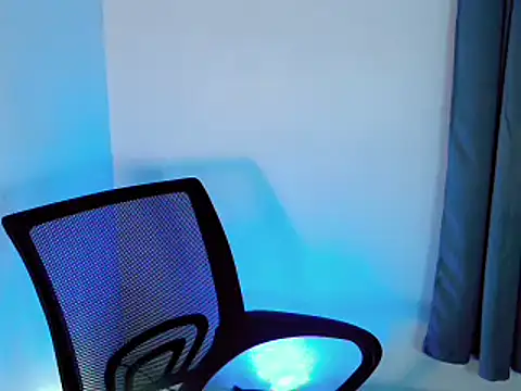 your hottest kim online show from 02/28/26, 03:13