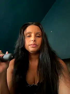 Angelaarayexx online show from 09/25/25, 10:52