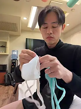 iiiviviii online show from 03/05/26, 12:01