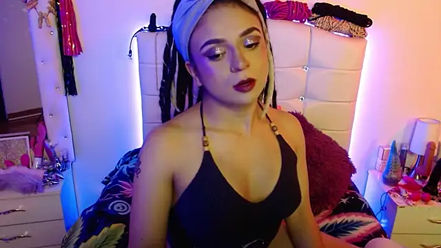 elapetitie online show from 09/16/25, 04:13