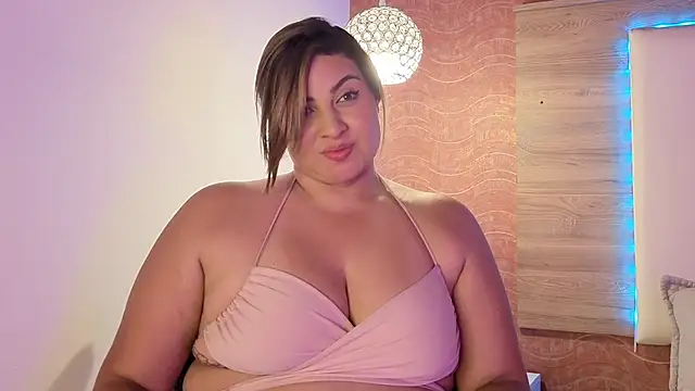 AgnesIvanova online show from 04/18/26, 07:58