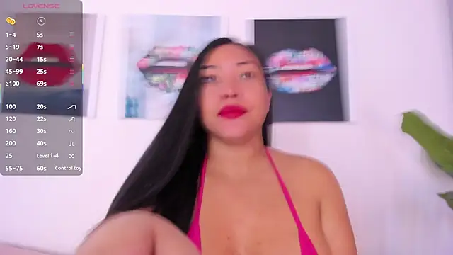 Snapshot of Monika-Ruiz chatting on 09/28/25, 02:55 Monika-Ruiz online show from 09/28/25, 02:55