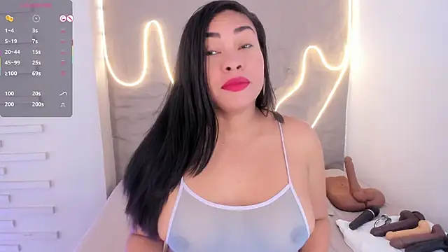 Snapshot of Monika-Ruiz chatting on 12/14/25, 01:49 Monika-Ruiz online show from 12/14/25, 01:49