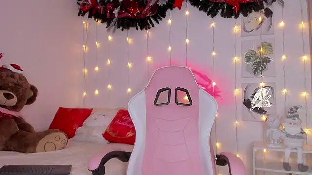 Nataly evans18 online show from 12/16/25, 06:29