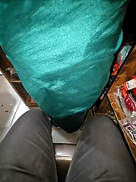 Snapshot of indianhotwife639 chatting on 02/28/26, 06:03 indianhotwife639 online show from 02/28/26, 06:03