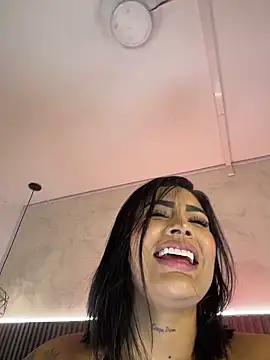 MaddyGray  online show from 03/04/26, 11:27