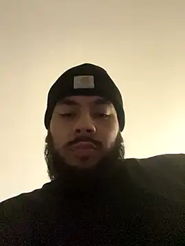 Snapshot of Bbrn69official chatting on 10/24/25, 08:22 Bbrn69official online show from 10/24/25, 08:22