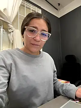 Alyha Cortes online show from 01/17/26, 01:05