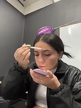 Alyha Cortes online show from 02/18/26, 01:29