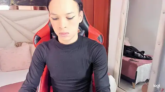 Snapshot of sara_slut21 chatting on 01/07/25, 05:09 sara slut21 online show from 01/07/25, 05:09