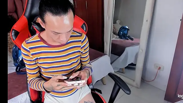 Snapshot of sara_slut21 chatting on 02/11/25, 08:31 sara slut21 online show from 02/11/25, 08:31