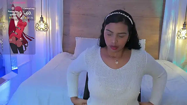 Snapshot of Artemisa08 chatting on 10/28/25, 02:26 Artemisa08 online show from 10/28/25, 02:26