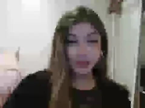 Snapshot of Becca_B chatting on 05/24/26, 05:34 Becca B online show from 05/24/26, 05:34